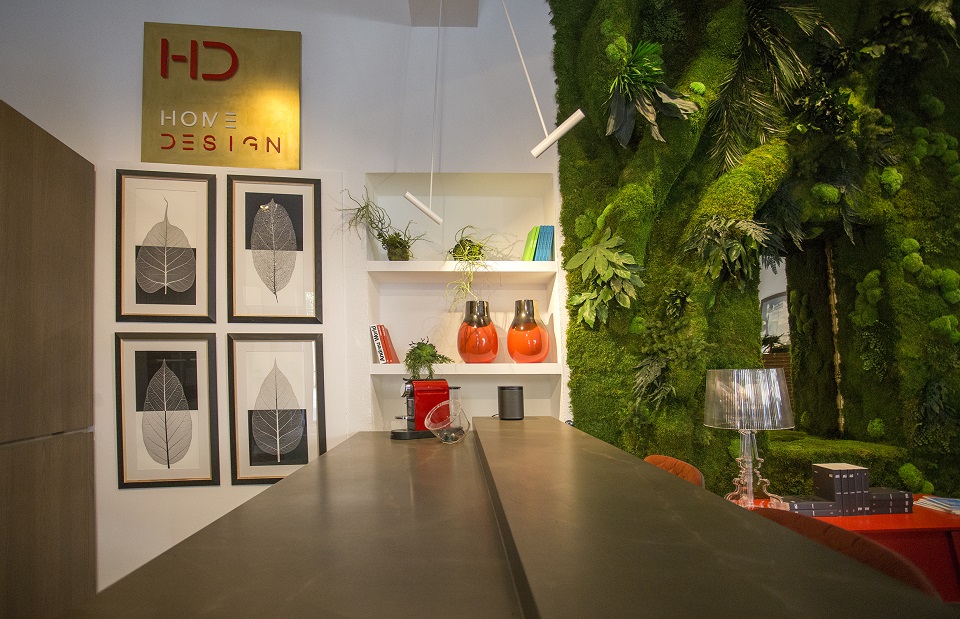 Interiorismo showroom jardin vertical greenarea